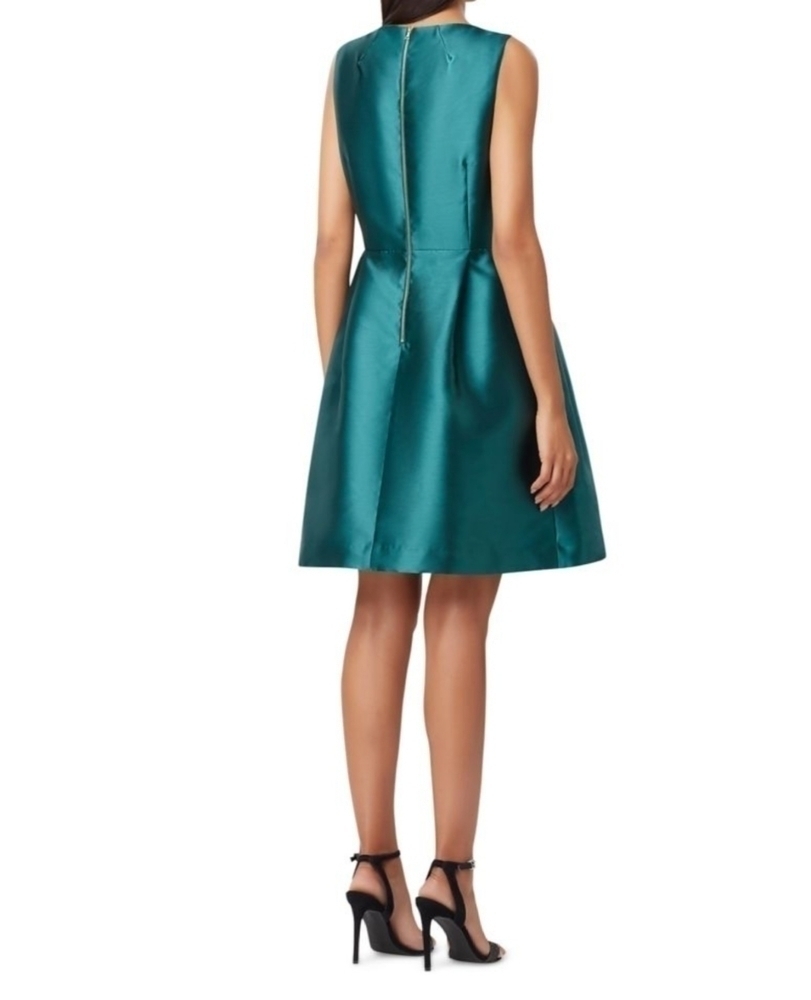 Tahari Women's Hunter Green Cocktail or Holiday Dress - Picture 3 of 16